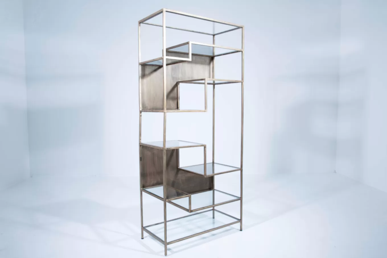 Outlet COMINO, étagère, métal et verre Placards | Armoires