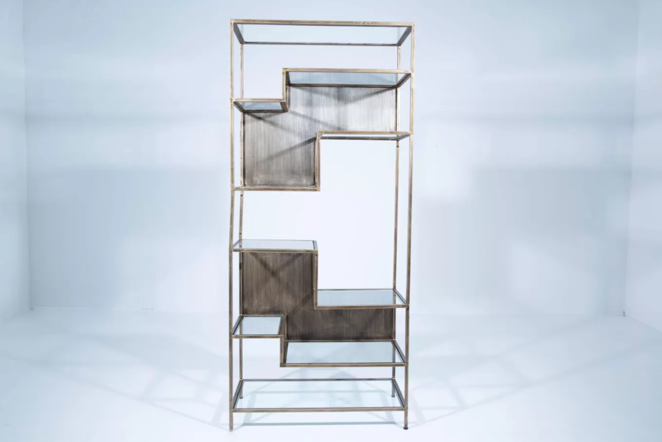 Outlet COMINO, étagère, métal et verre Placards | Armoires