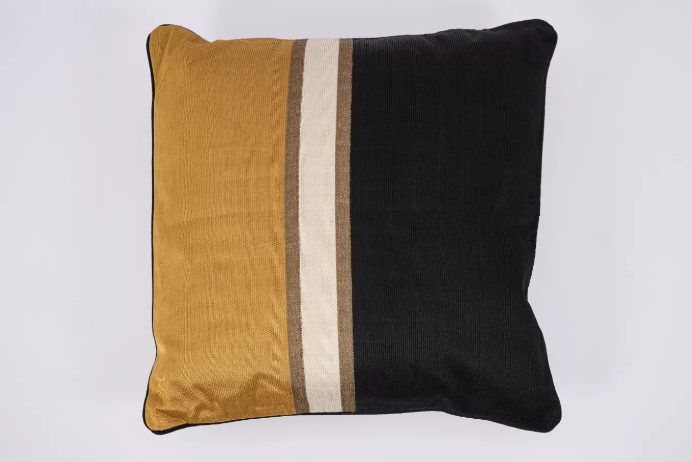 Shop KUBO, coussin, modèle 1 Coussins Décoratifs | Coussins Décoratifs